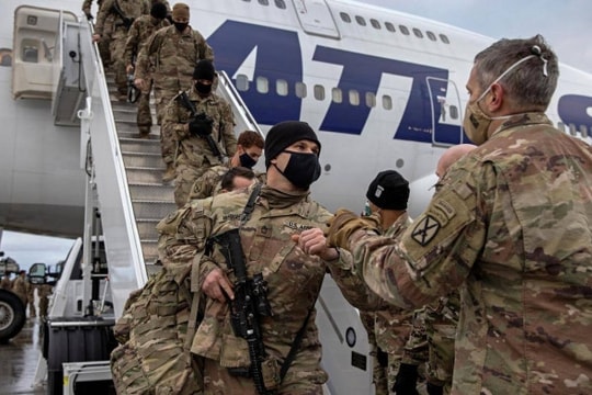 Taliban ra tối hậu thư cho Mỹ, nhấn mạnh Hoa Kỳ "chỉ có 72 giờ" để sơ tán