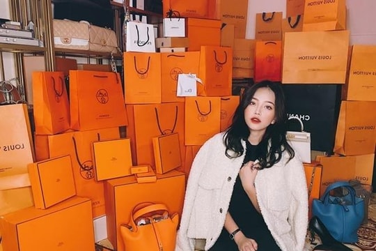 'Nữ hoàng' Ngân gốm bị bắt, lật lại những hotgirl online lừa đảo tiền tỷ
