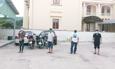 6 thanh niên tụ tập đánh bạc mùa dịch bị phạt 105 triệu đồng