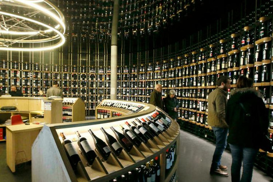 Ngành du lịch rượu vang Pháp mở rộng dịch vụ cho khách nội địa