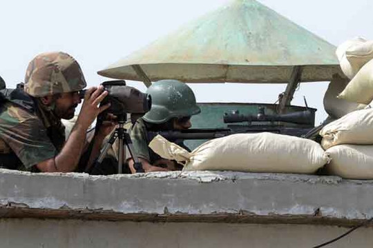 An ninh Pakistan nổ súng vào người dân Afghanistan cố vượt biên