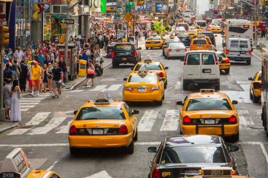 Tại sao Taxi màu vàng "thống trị đường phố" New York? - Đất nước và xe - Tập 3