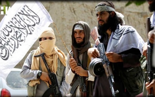 Tình hình Afghanistan: Taliban phong tỏa tài khoản ngân hàng của các cựu quan chức; Mỹ tiếp tục hoạt động sơ tán