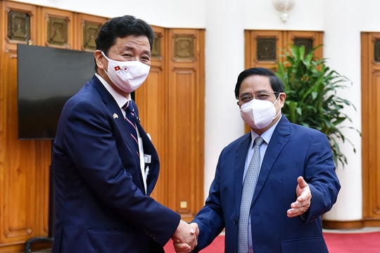 Thủ tướng Phạm Minh Chính tiếp Bộ trưởng Bộ Quốc phòng Nhật Bản
