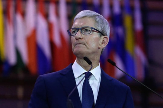 “Đặt cửa” cho kính thực tế ảo iGlasses và xe điện iCar khi smartphone bão hoà, Apple có vượt qua được các đối thủ cạnh tranh sừng sỏ?
