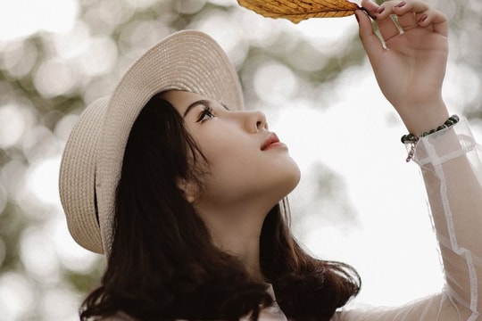 Khi nhớ nhau, đừng chỉ nói “em nhớ anh” nữa, nói với nhau thế này, làm anh ấy si mê hơn
