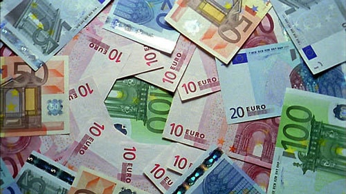 Tỷ giá USD, Euro ngày 23/9: USD biến động mạnh