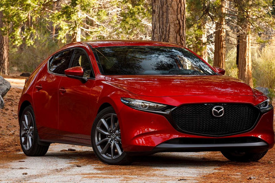 Mazda đang bán những mẫu xe nào tại thị trường Việt Nam?