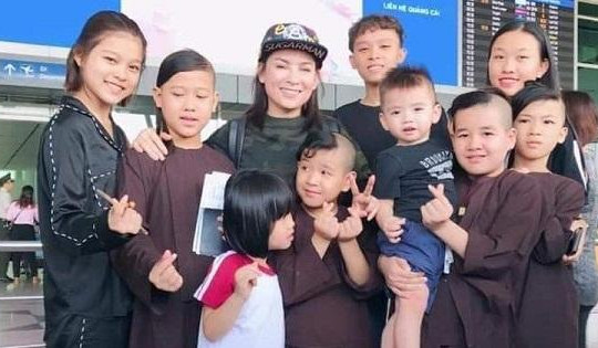 Phi Nhung có tâm nguyện dành cho 23 con nuôi nhưng chưa thành