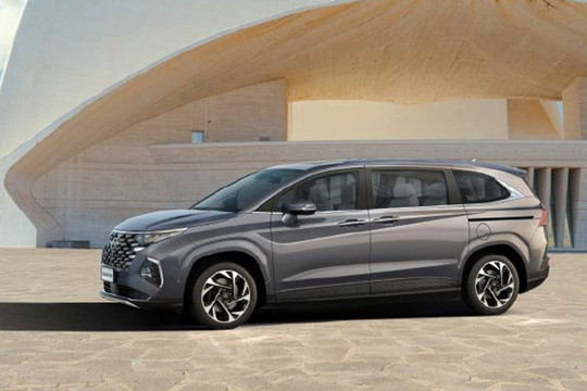 Hyundai Custo 2022 chốt giá bán, rẻ bằng một nửa Kia Carnival