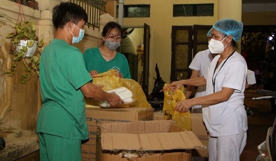 Hà Nam thêm 42 ca mắc COVID-19, trong đó có nhiều cán bộ y tế