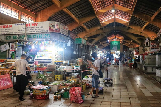 Nhiều chợ truyền thống tại TP.HCM đã mở cửa trở lại