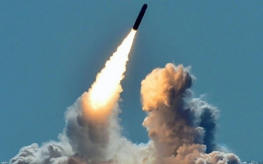 Lần đầu tiên sau 4 năm, Mỹ tự tiết lộ số đầu đạn hạt nhân đang sở hữu