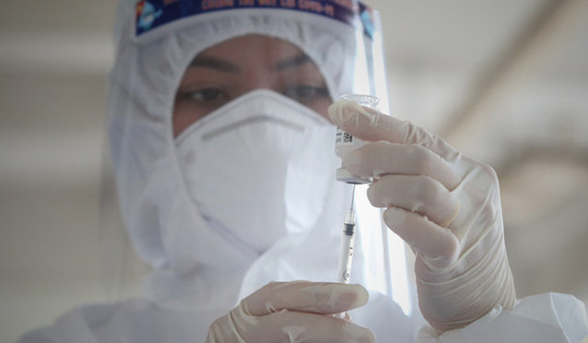Trưa 10/10: Cả nước đã tiêm hơn 53,7 triệu liều vaccine COVID-19; Tây Ninh, Bến Tre ghi nhận thêm F0