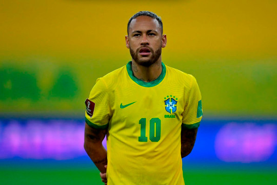 Neymar tuyên bố chia tay tuyển Brazil ở tuổi 30