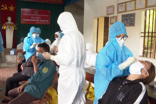Phát hiện hàng chục ca COVID-19 chưa rõ nguồn lây, Phú Thọ khẩn cấp ứng phó