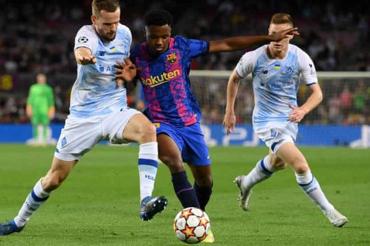 HLV Koeman: ‘Ansu Fati không thể thay thế Messi’