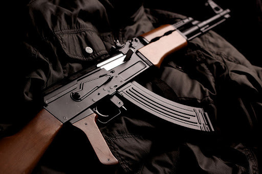 Video cách thức hoạt động của súng trường tấn công Kalashnikov huyền thoại