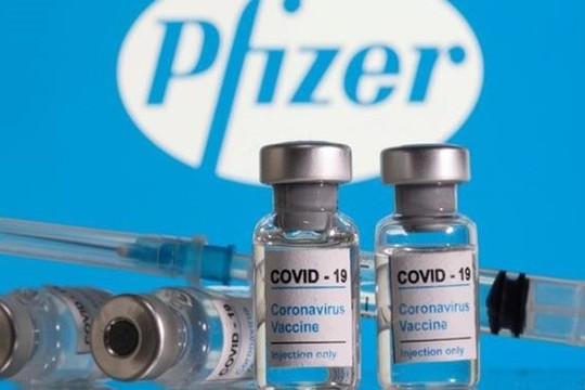 Kết luận mới về vắc xin Pfizer với trẻ em, Malaysia đón khách du lịch