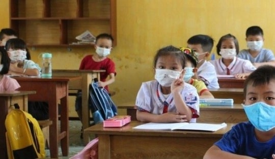 Phụ huynh lo sợ con 'sốc' khi đi học trở lại