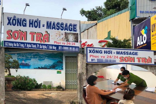 Triệt phá tụ điểm mại dâm dưới vỏ bọc cơ sở massage ở Đắk Nông