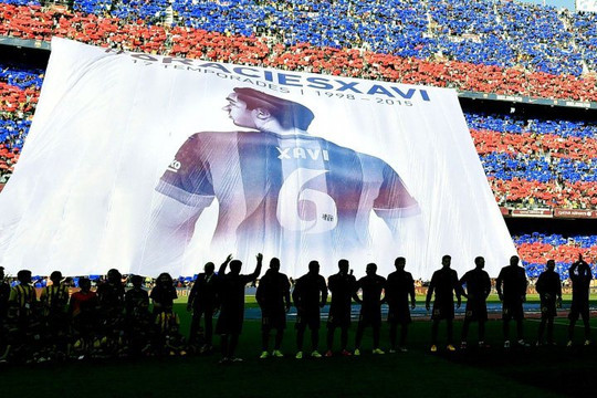 Xavi chính thức trở về Barca, 6 cái tên được nhắm sẵn