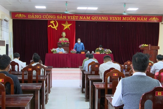 Nậm Pồ (Điện Biên): Chức sắc, chức việc, trưởng các điểm nhóm tôn giáo cùng chính quyền phòng chống dịch Covid-19