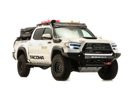 Toyota Tacoma Overlanding 2021: Mẫu concept cắm trại kiểu overlander