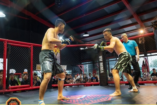 Liên đoàn MMA tổ chức sự kiện thi đấu chính thức đầu tiên vào tháng 12