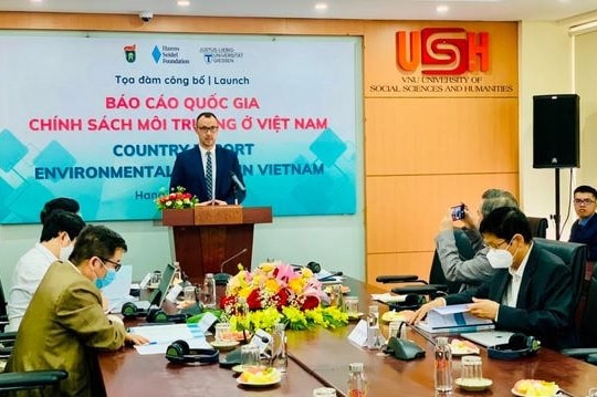 Công bố nghiên cứu về chính sách môi trường ở Việt Nam