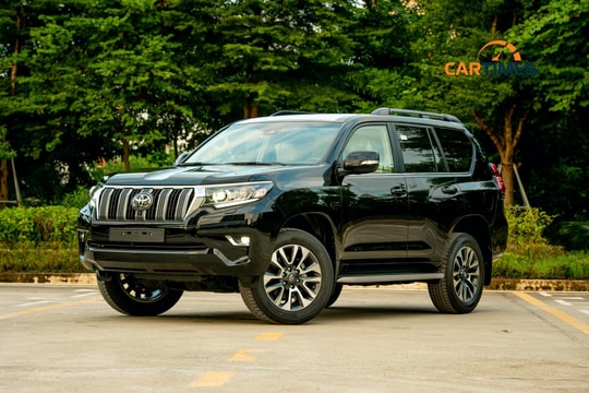 Chi tiết xe Toyota Land Cruiser Prado 2021: Bổ sung Toyota Safety Sense là điểm cộng