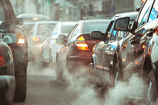 Kiểm soát khí thải ô tô từ năm 2022?