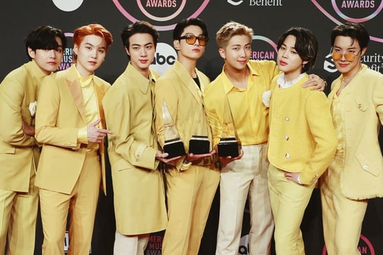 Netizen Hàn bùng nổ cảm xúc khi BTS thắng 'Daesang' tại American Music Awards 2021: Đỉnh cao của họ cuối cùng là ở đâu?