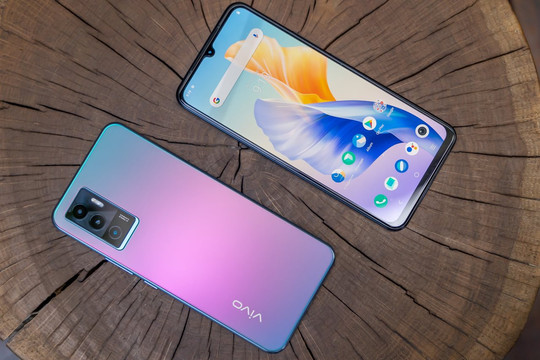 Chọn điện thoại selfie đỉnh: vivo V23e, OPPO Reno5 hay Samsung Galaxy A52?