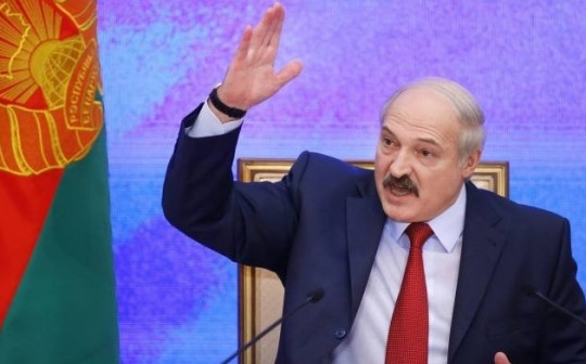 Nga hành động tỏ lòng ủng hộ Belarus, Tổng thống Lukashenko tố Mỹ 'mượn gió bẻ măng'