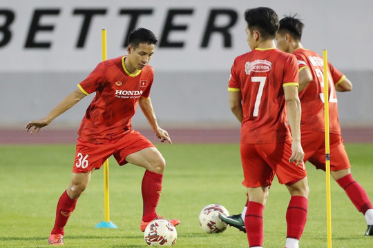 HLV Park Hang-seo loại Thanh Minh, điền tên Hùng Dũng dự AFF Cup 2020
