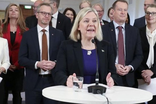 Nữ Thủ tướng Thụy Điển tuyên bố không nộp đơn gia nhập NATO