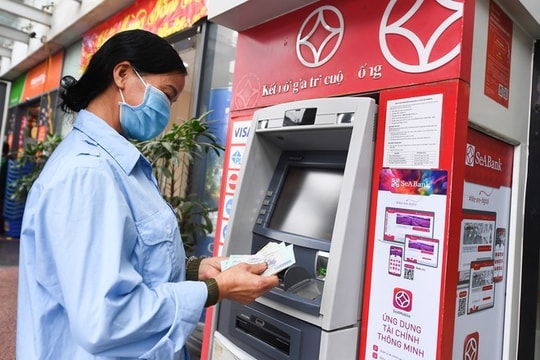 Người dân đang dùng thẻ ATM ngân hàng nào nhiều nhất?