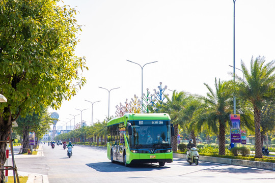 VinBus bắt đầu hoạt động trong mạng lưới giao thông công cộng của Hà Nội