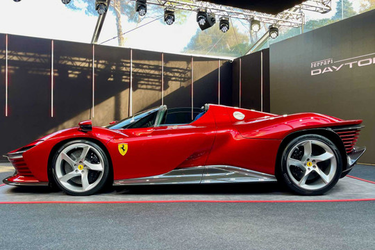 Ferrari Daytona SP3: Siêu phẩm "chào sân" giá từ 2,3 triệu USD