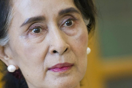 Bà Aung San Suu Kyi bị kết án 4 năm tù giam trong bản án đầu tiên
