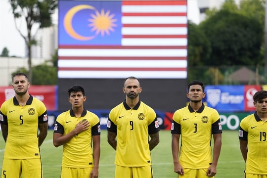 Tỉ số trận tuyển Malaysia – Lào: 3 điểm và chờ tuyển Việt Nam