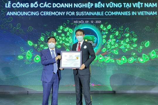 Bridgestone Việt Nam được vinh danh Top 10 Doanh nghiệp phát triển bền vững Việt Nam