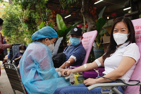 Người dân đi hiến máu thời dịch Covid-19 cần có những điều kiện gì?