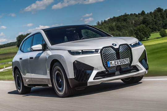 Chi tiết BMW iX 2022: SUV chạy điện ngập tràn công nghệ
