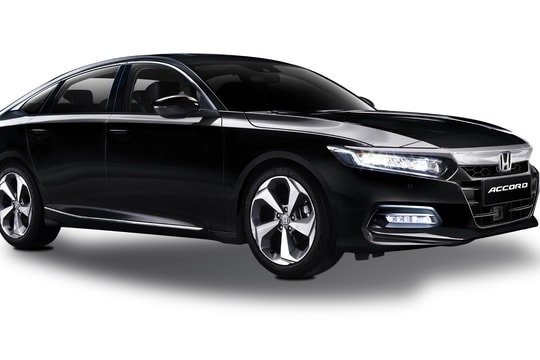 Honda Accord 2022 ra mắt tại Việt Nam: giá từ 1,319 tỷ đồng, bổ sung trang bị an toàn