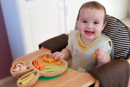 Thành phần dinh dưỡng cần có trong thực đơn ăn dặm cho bé 7 tháng tuổi bố mẹ cần biết