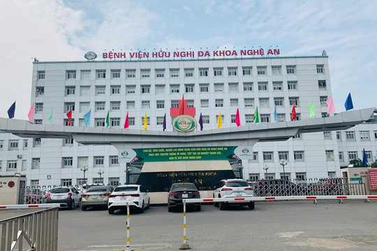 Vụ Công ty Việt Á: Bộ Công an triệu tập 11 người ở Nghệ An