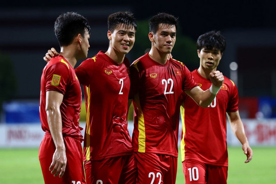 Trực tiếp bóng đá Việt Nam vs Thái Lan: Đức Chinh đá cặp Tiến Linh