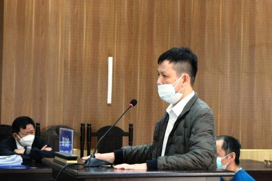 Cựu công an tống tiền 2 Phó chủ tịch thị xã ở Thanh Hóa lĩnh 17 năm tù